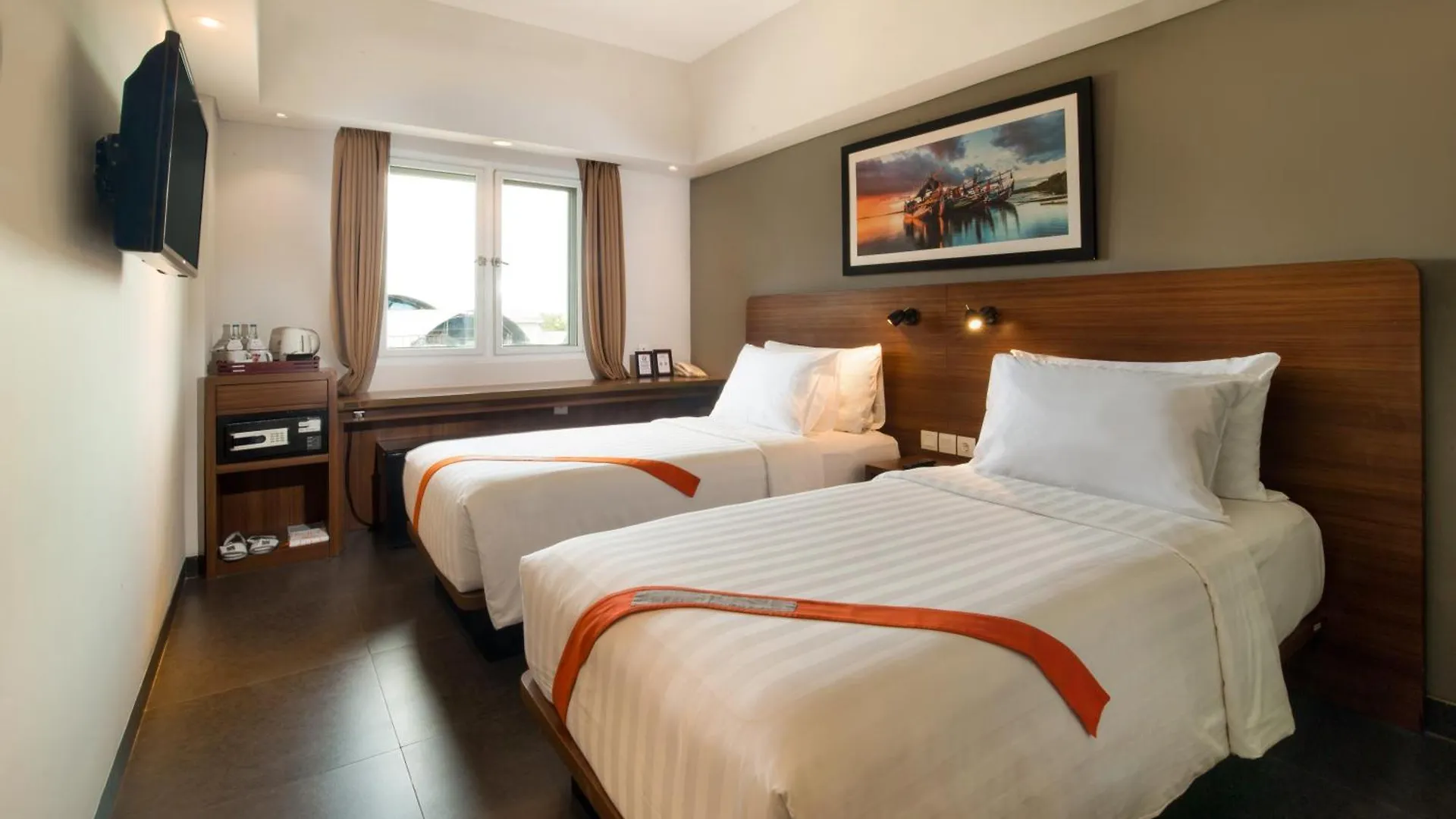 J4 Hotels Legian 4*, Legian (Bali)