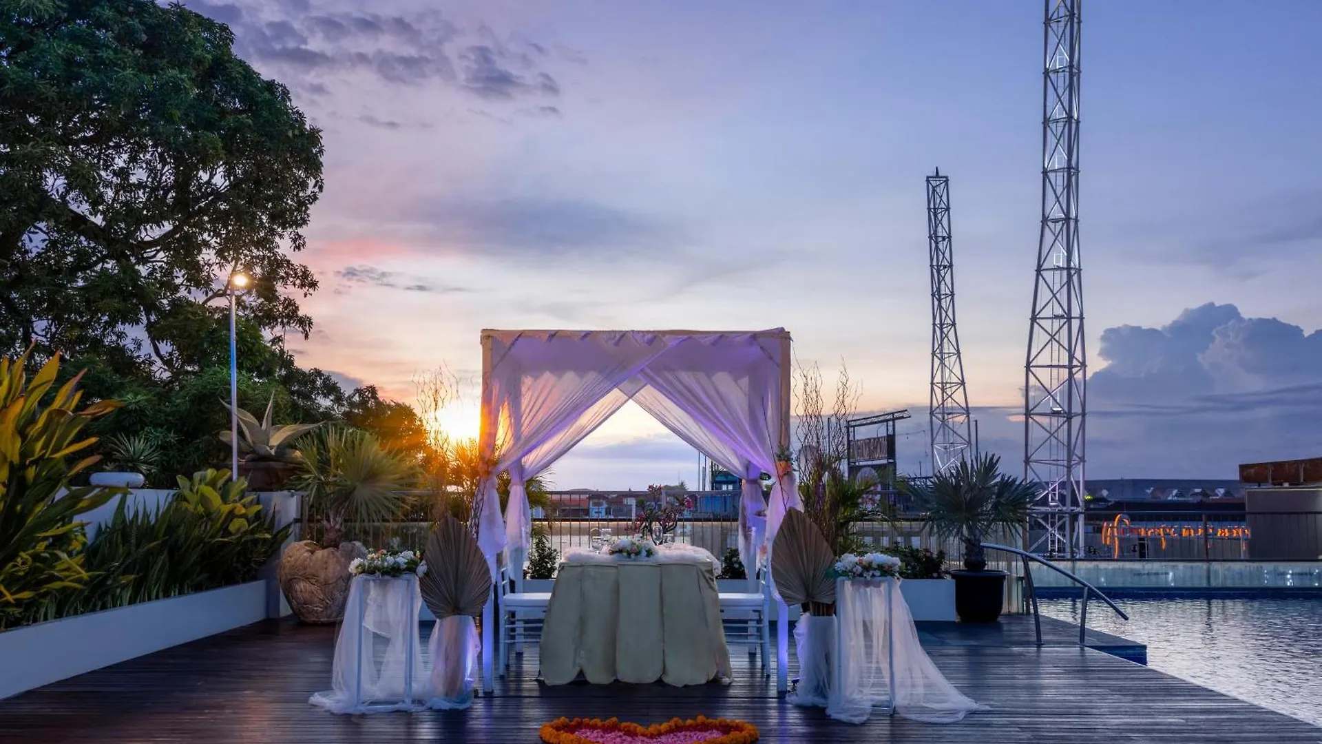 J4 Hotels Legian Indonesia